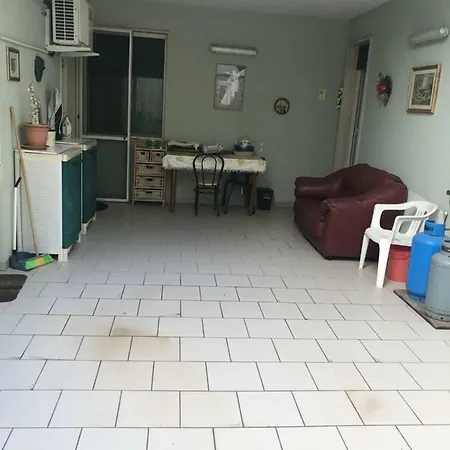 Gallipoli, Via Ungaretti 38\b * ガリポリ
